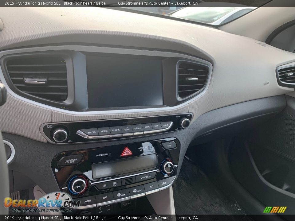 2019 Hyundai Ioniq Hybrid SEL Black Noir Pearl / Beige Photo #10