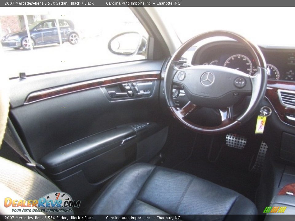 2007 Mercedes-Benz S 550 Sedan Black / Black Photo #12