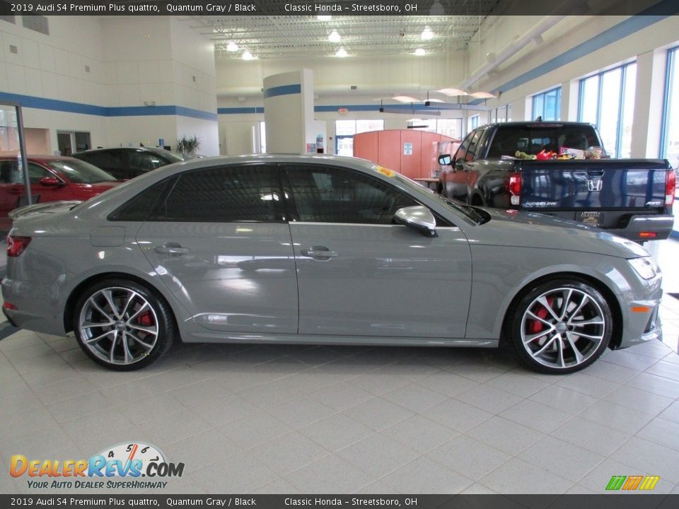 Quantum Gray 2019 Audi S4 Premium Plus quattro Photo #4
