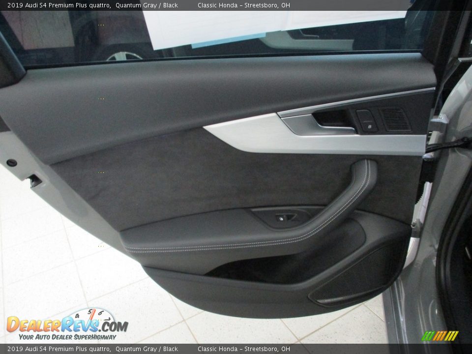 2019 Audi S4 Premium Plus quattro Quantum Gray / Black Photo #23