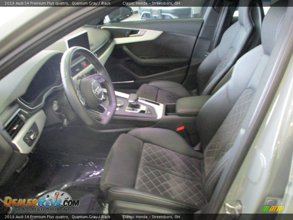 Front Seat of 2019 Audi S4 Premium Plus quattro Photo #28