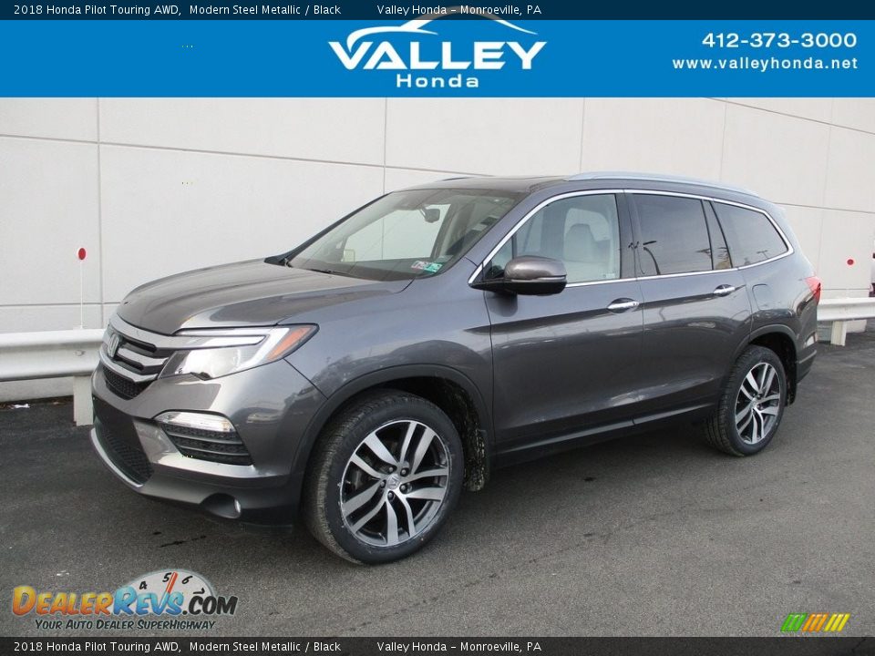 2018 Honda Pilot Touring AWD Modern Steel Metallic / Black Photo #1