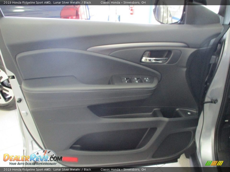 2019 Honda Ridgeline Sport AWD Lunar Silver Metallic / Black Photo #29