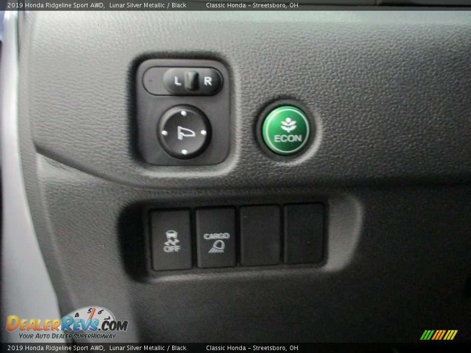2019 Honda Ridgeline Sport AWD Lunar Silver Metallic / Black Photo #32