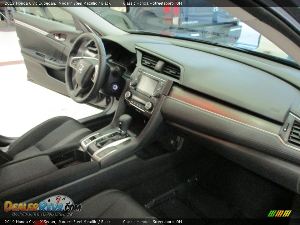 2019 Honda Civic LX Sedan Modern Steel Metallic / Black Photo #15