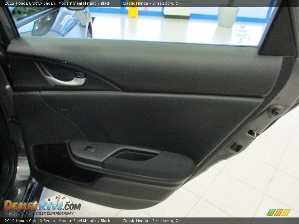2019 Honda Civic LX Sedan Modern Steel Metallic / Black Photo #17