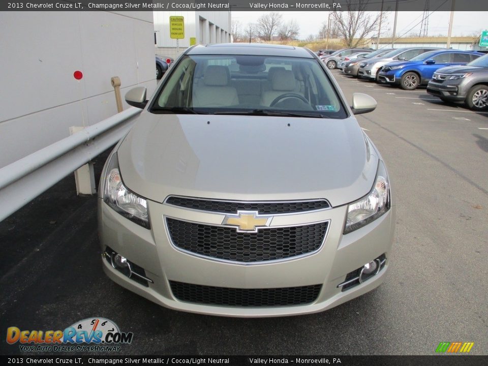 Champagne Silver Metallic 2013 Chevrolet Cruze LT Photo #8