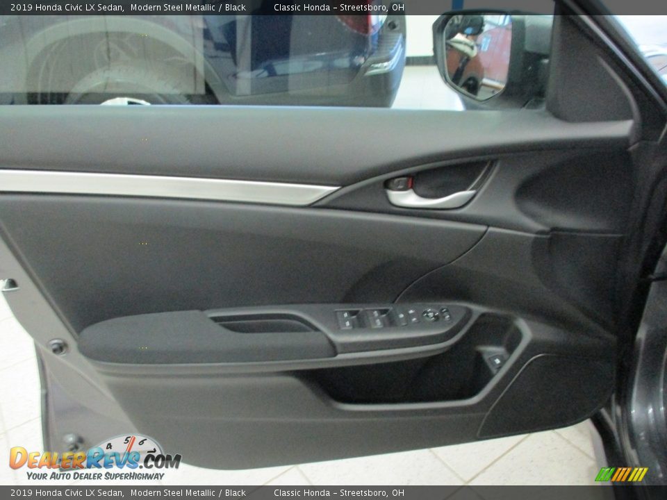 2019 Honda Civic LX Sedan Modern Steel Metallic / Black Photo #25