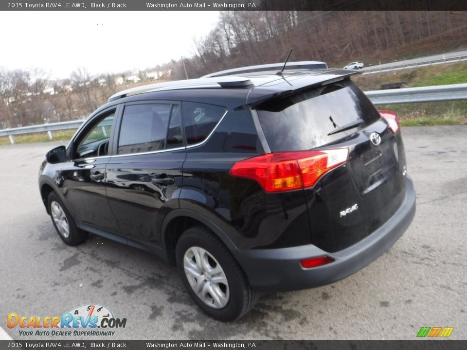 2015 Toyota RAV4 LE AWD Black / Black Photo #11