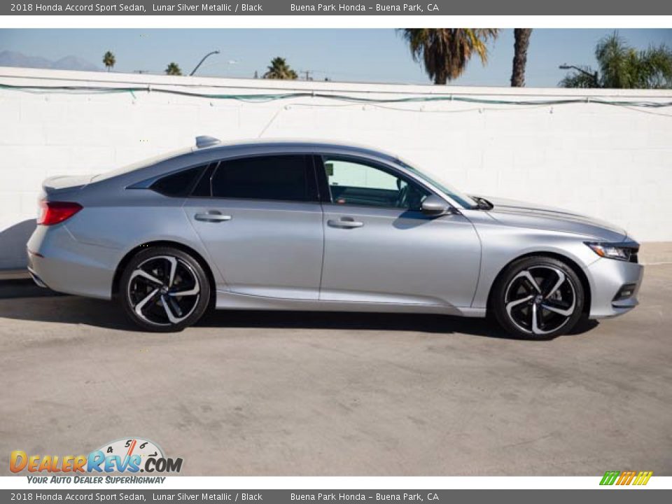 2018 Honda Accord Sport Sedan Lunar Silver Metallic / Black Photo #12