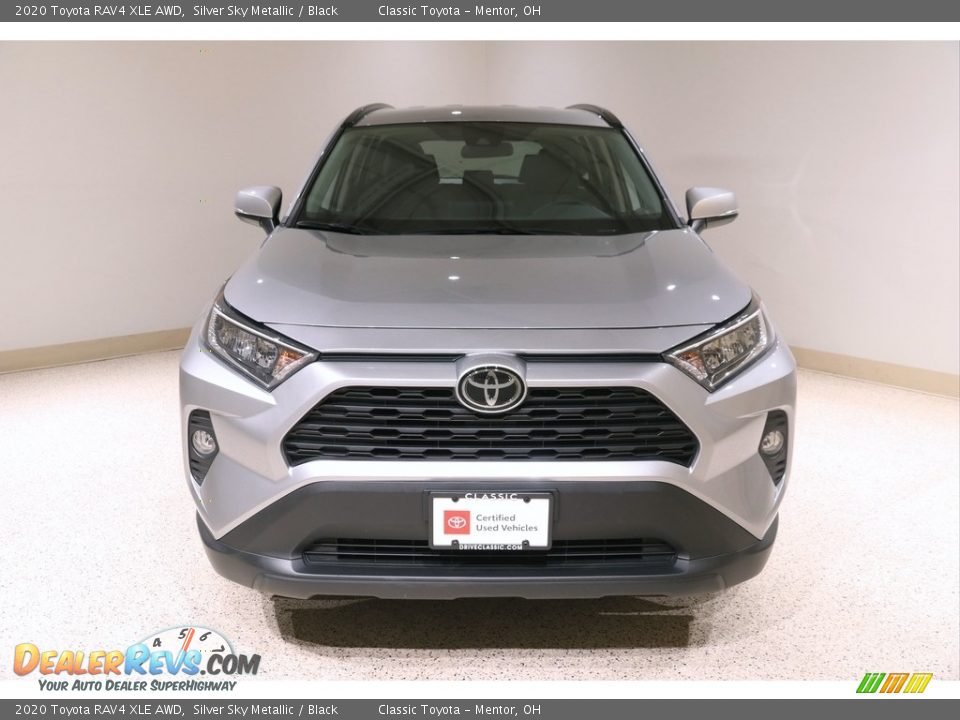 2020 Toyota RAV4 XLE AWD Silver Sky Metallic / Black Photo #2