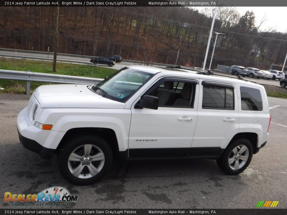 2014 Jeep Patriot Latitude 4x4 Bright White / Dark Slate Gray/Light Pebble Photo #13