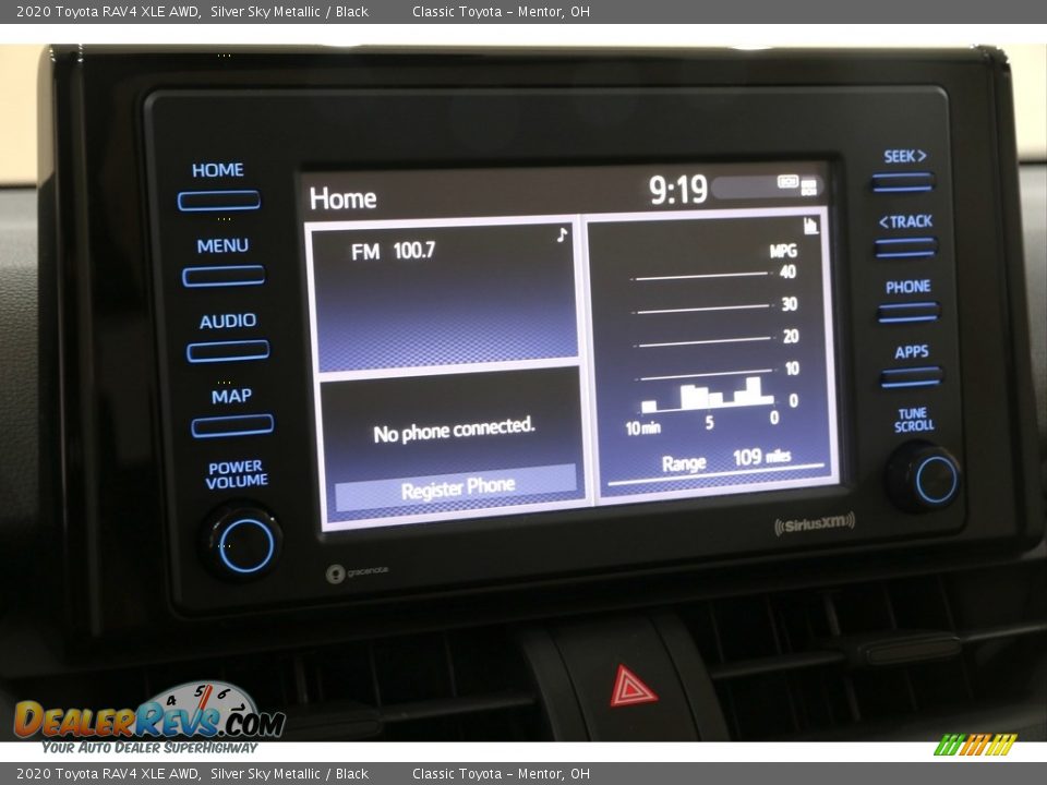 2020 Toyota RAV4 XLE AWD Silver Sky Metallic / Black Photo #9