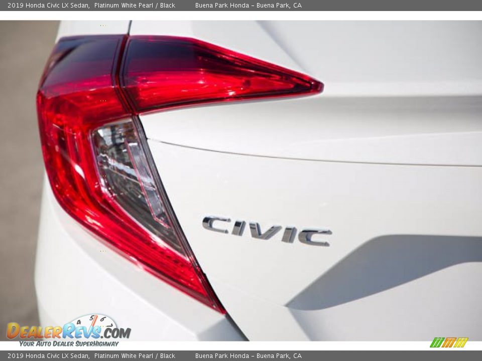 2019 Honda Civic LX Sedan Platinum White Pearl / Black Photo #12