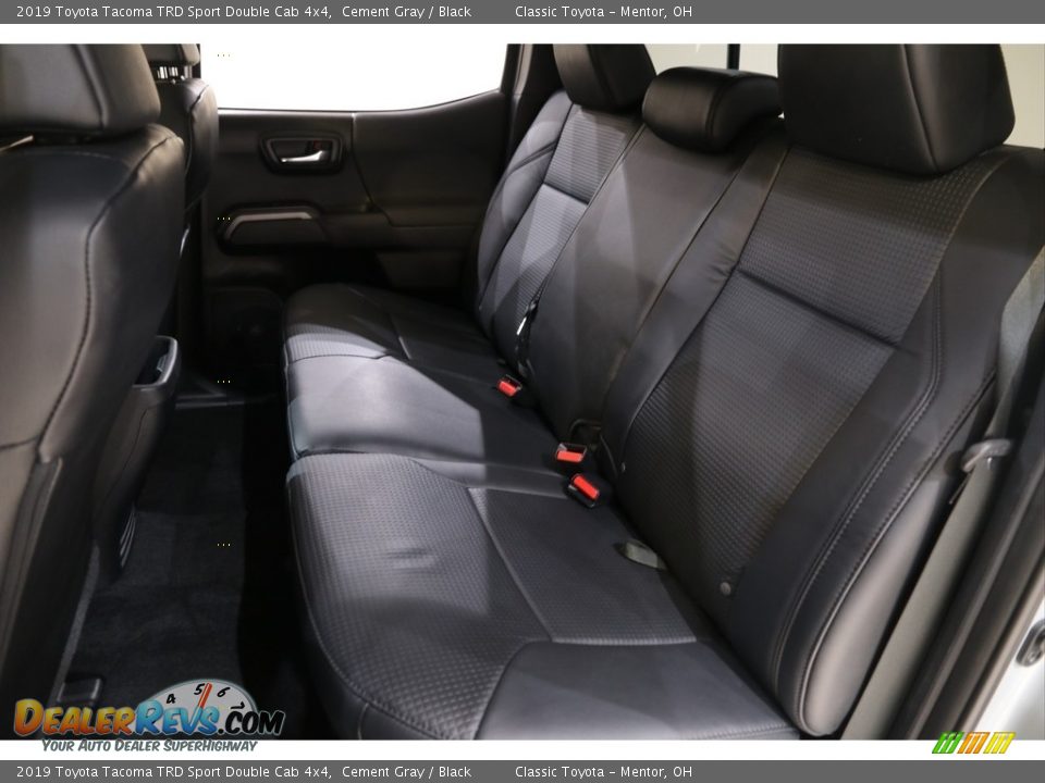 2019 Toyota Tacoma TRD Sport Double Cab 4x4 Cement Gray / Black Photo #18