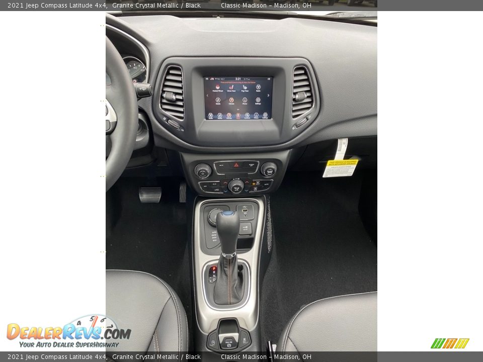 2021 Jeep Compass Latitude 4x4 Granite Crystal Metallic / Black Photo #6