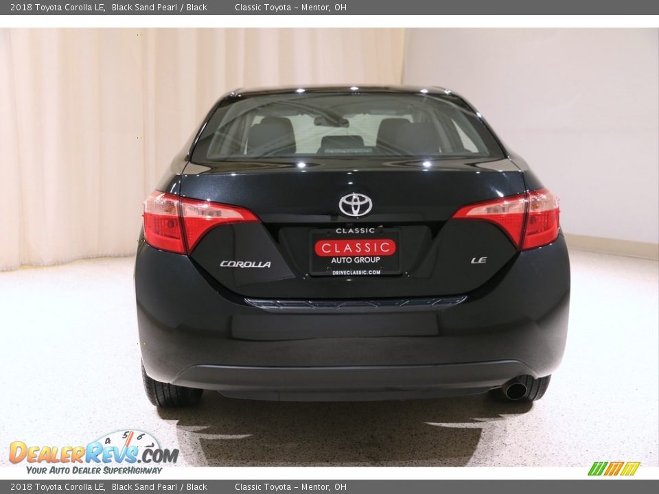 2018 Toyota Corolla LE Black Sand Pearl / Black Photo #17