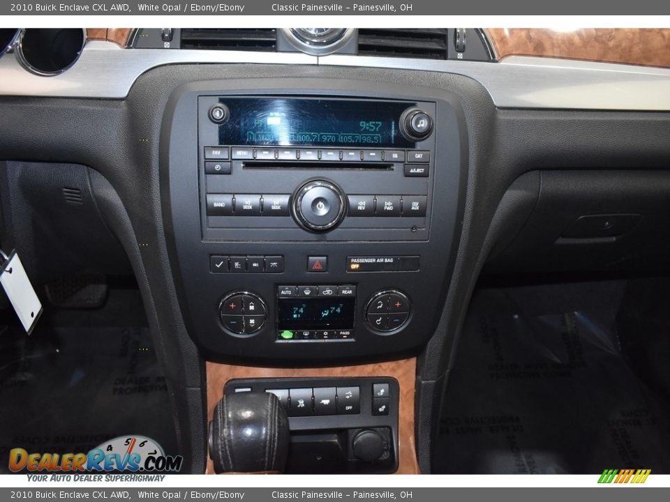 2010 Buick Enclave CXL AWD White Opal / Ebony/Ebony Photo #15