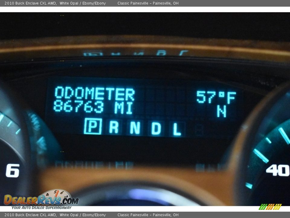 2010 Buick Enclave CXL AWD White Opal / Ebony/Ebony Photo #17