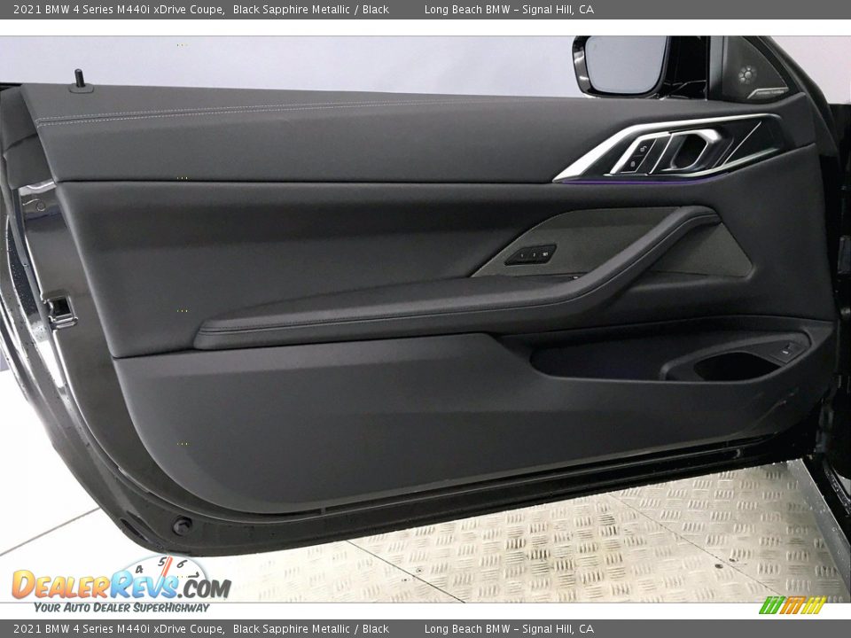 Door Panel of 2021 BMW 4 Series M440i xDrive Coupe Photo #13
