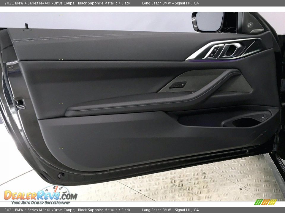 Door Panel of 2021 BMW 4 Series M440i xDrive Coupe Photo #13