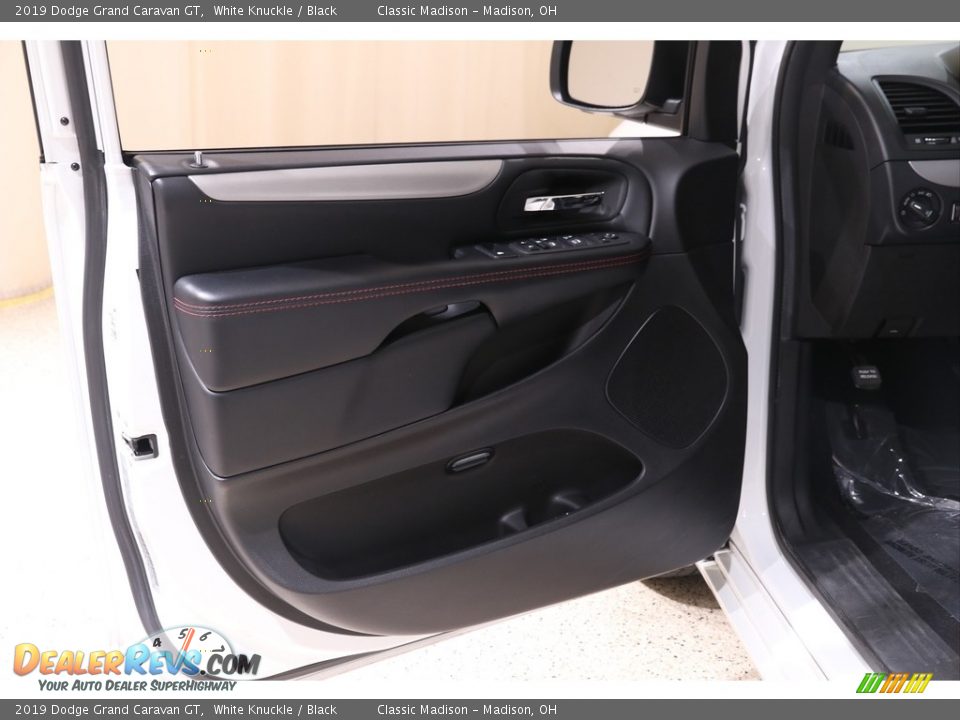 2019 Dodge Grand Caravan GT White Knuckle / Black Photo #4
