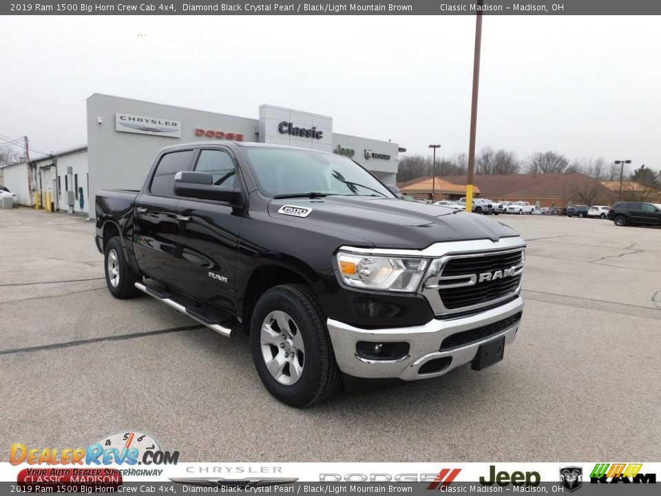 2019 Ram 1500 Big Horn Crew Cab 4x4 Diamond Black Crystal Pearl / Black/Light Mountain Brown Photo #1