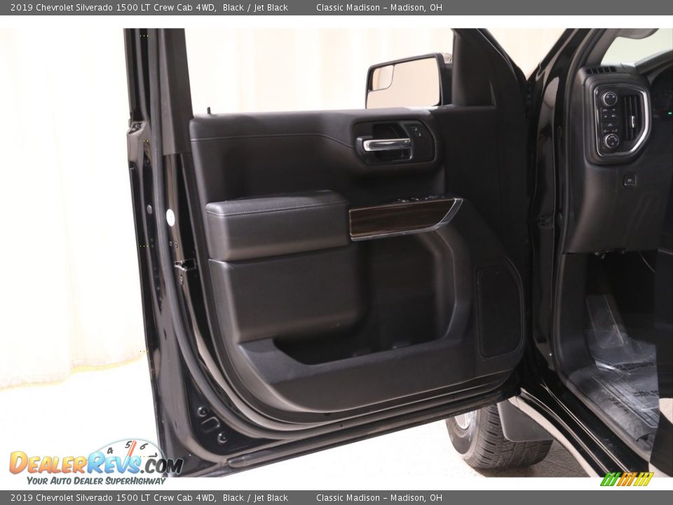 2019 Chevrolet Silverado 1500 LT Crew Cab 4WD Black / Jet Black Photo #4