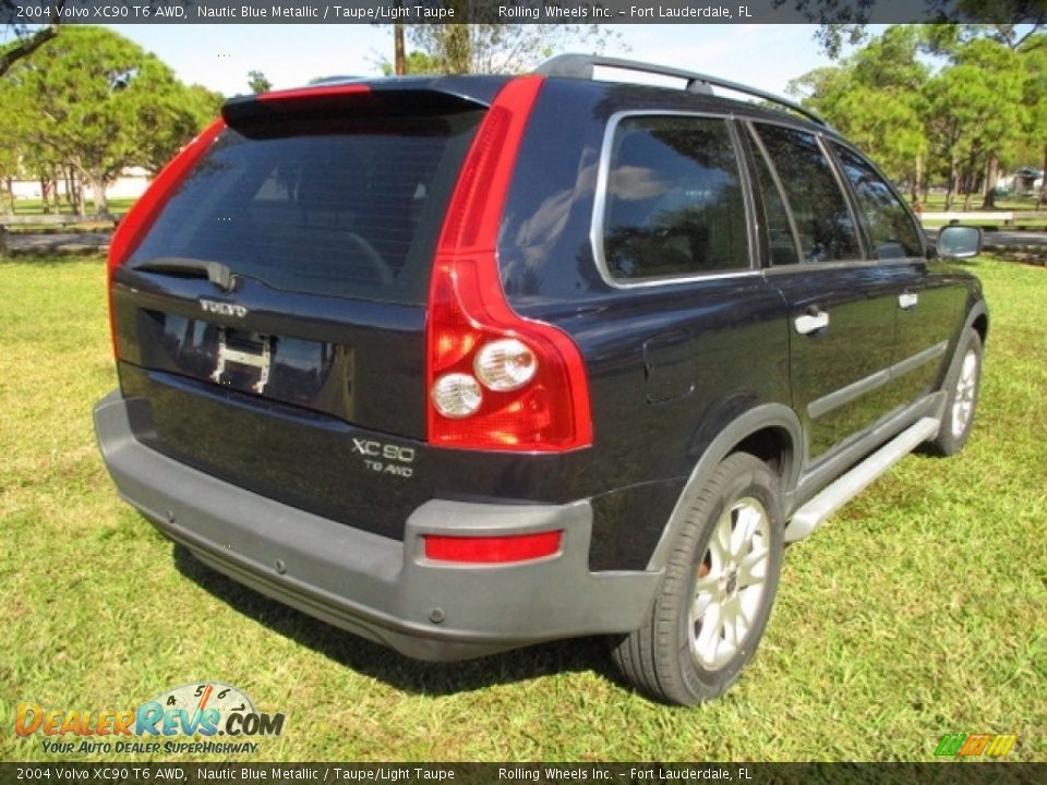 2004 Volvo XC90 T6 AWD Nautic Blue Metallic / Taupe/Light Taupe Photo #10