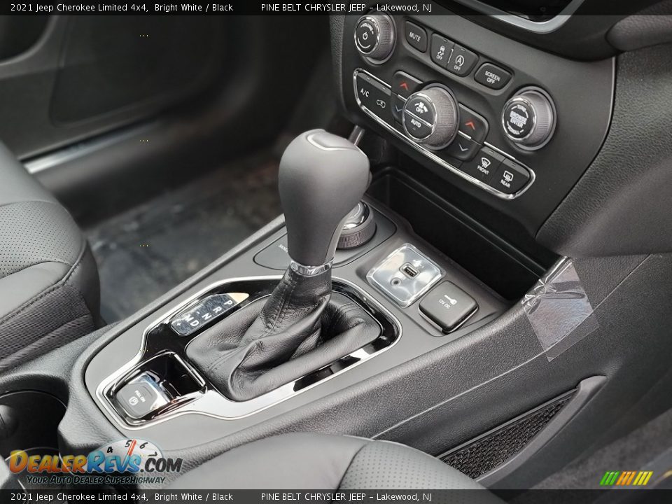 2021 Jeep Cherokee Limited 4x4 Shifter Photo #15