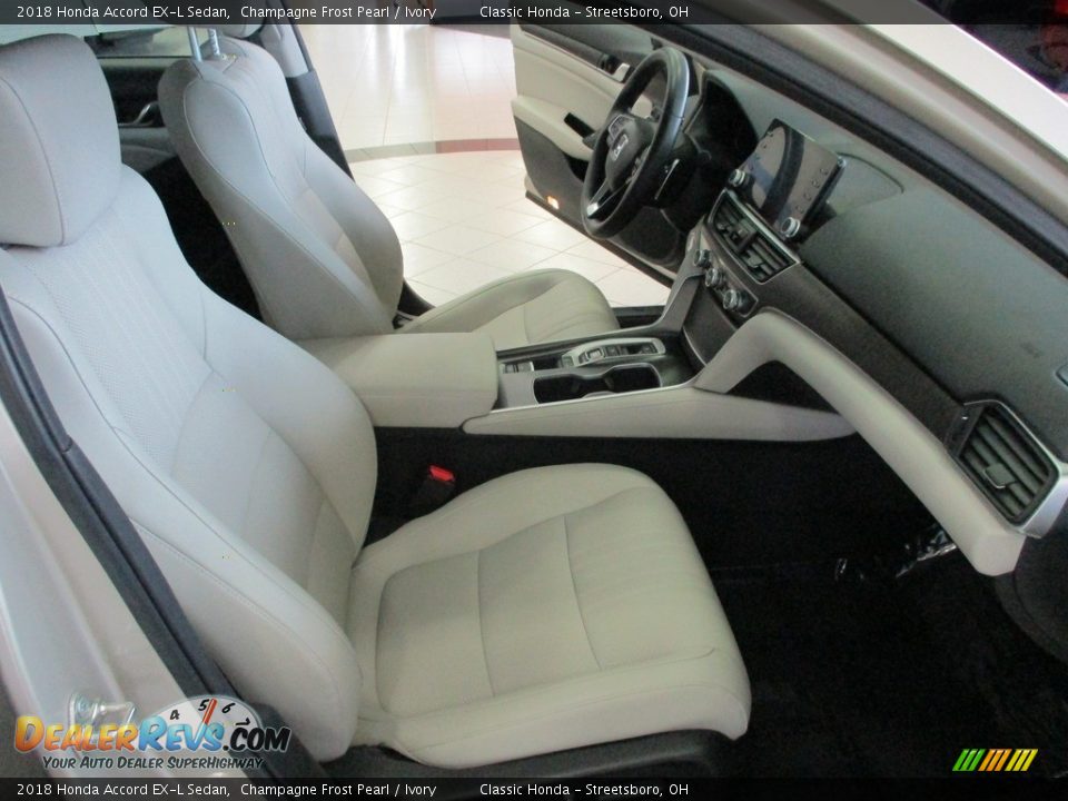 2018 Honda Accord EX-L Sedan Champagne Frost Pearl / Ivory Photo #16