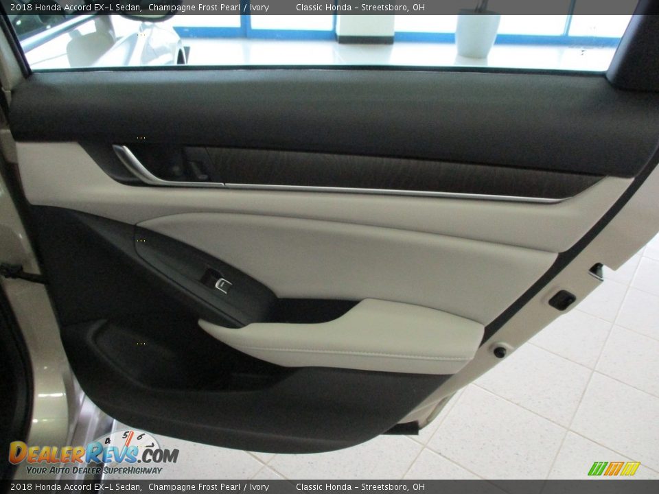 2018 Honda Accord EX-L Sedan Champagne Frost Pearl / Ivory Photo #18