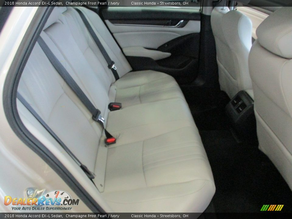 2018 Honda Accord EX-L Sedan Champagne Frost Pearl / Ivory Photo #20