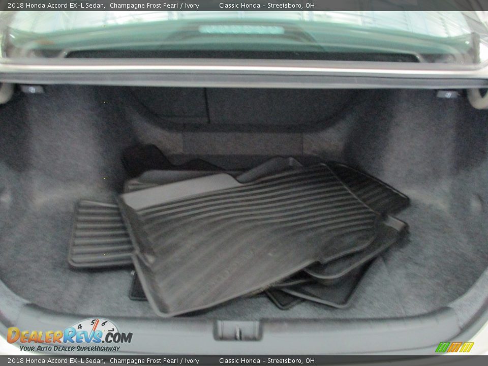 2018 Honda Accord EX-L Sedan Champagne Frost Pearl / Ivory Photo #21