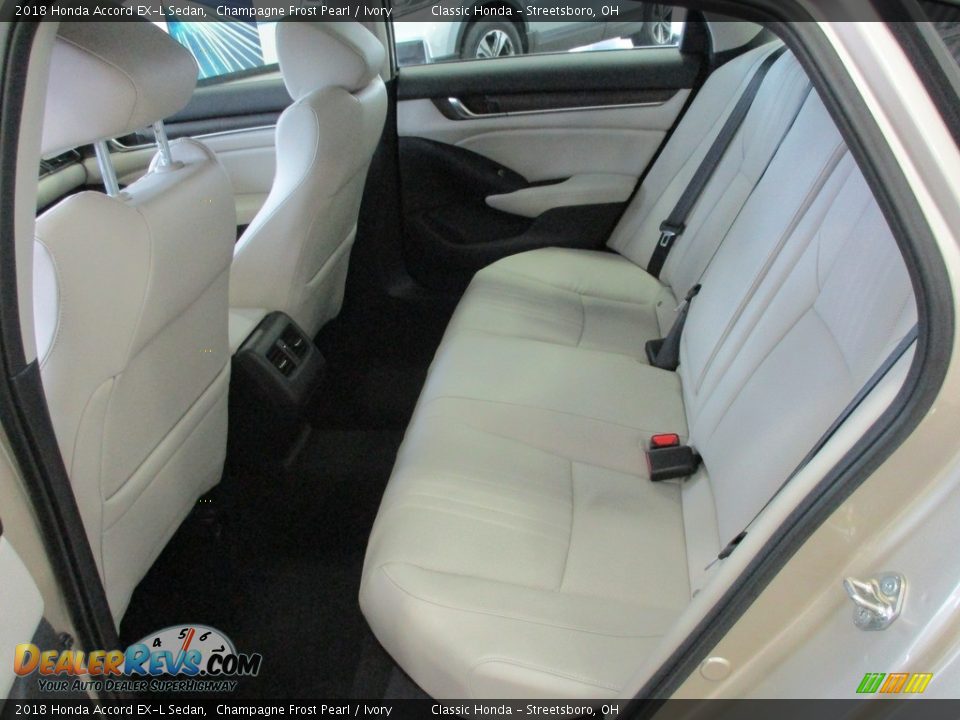 2018 Honda Accord EX-L Sedan Champagne Frost Pearl / Ivory Photo #25