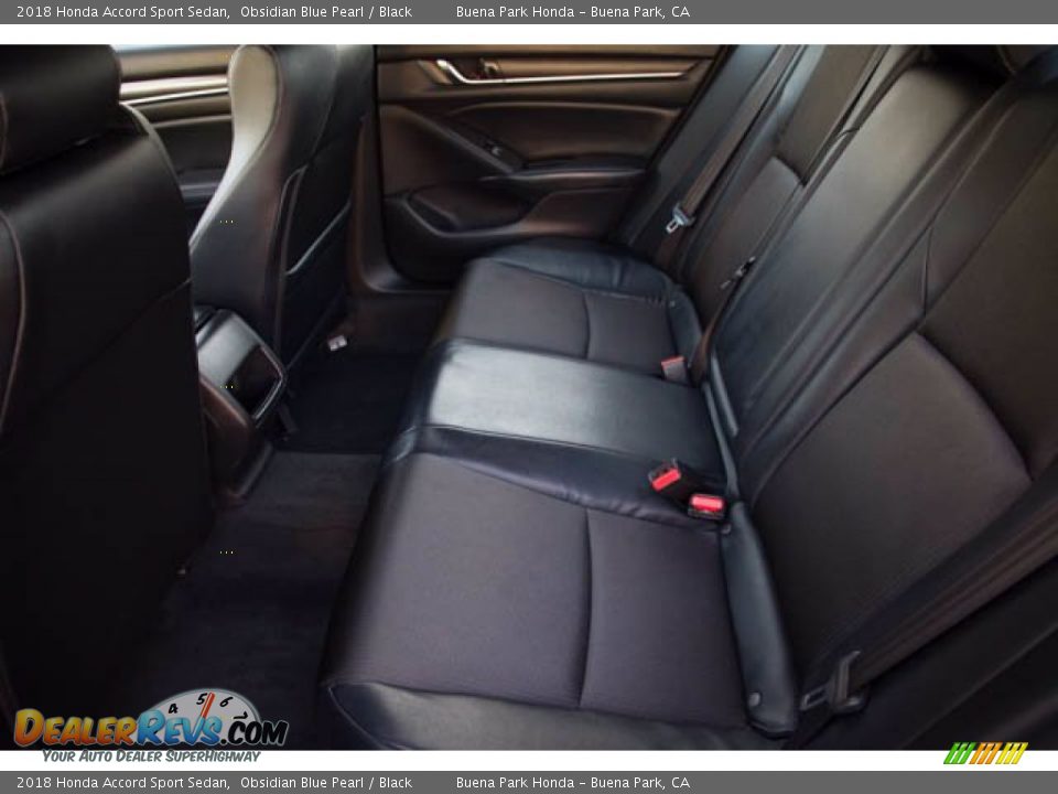2018 Honda Accord Sport Sedan Obsidian Blue Pearl / Black Photo #4