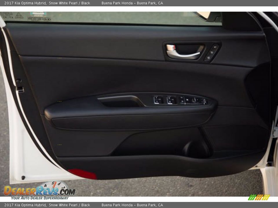 Door Panel of 2017 Kia Optima Hybrid Photo #30