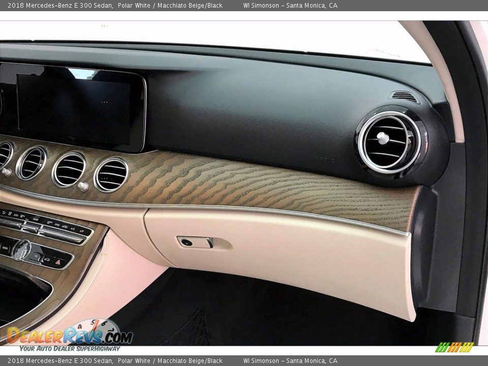 2018 Mercedes-Benz E 300 Sedan Polar White / Macchiato Beige/Black Photo #16