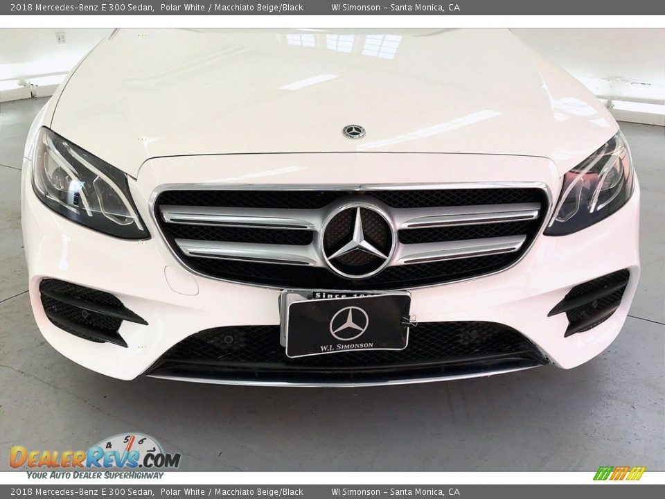 2018 Mercedes-Benz E 300 Sedan Polar White / Macchiato Beige/Black Photo #30