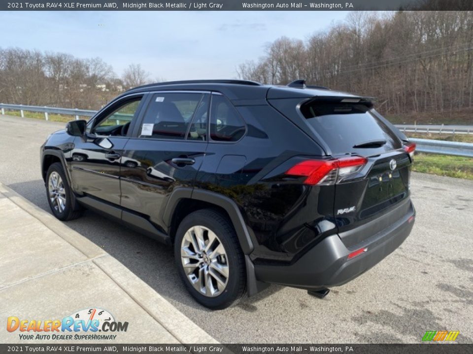 2021 Toyota RAV4 XLE Premium AWD Midnight Black Metallic / Light Gray Photo #2