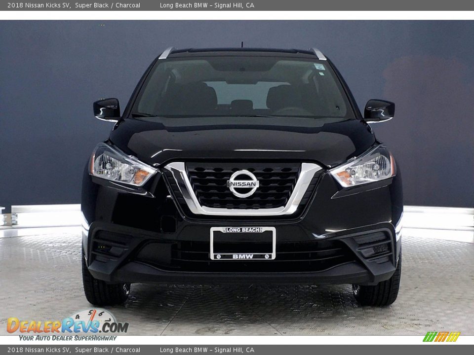 2018 Nissan Kicks SV Super Black / Charcoal Photo #2