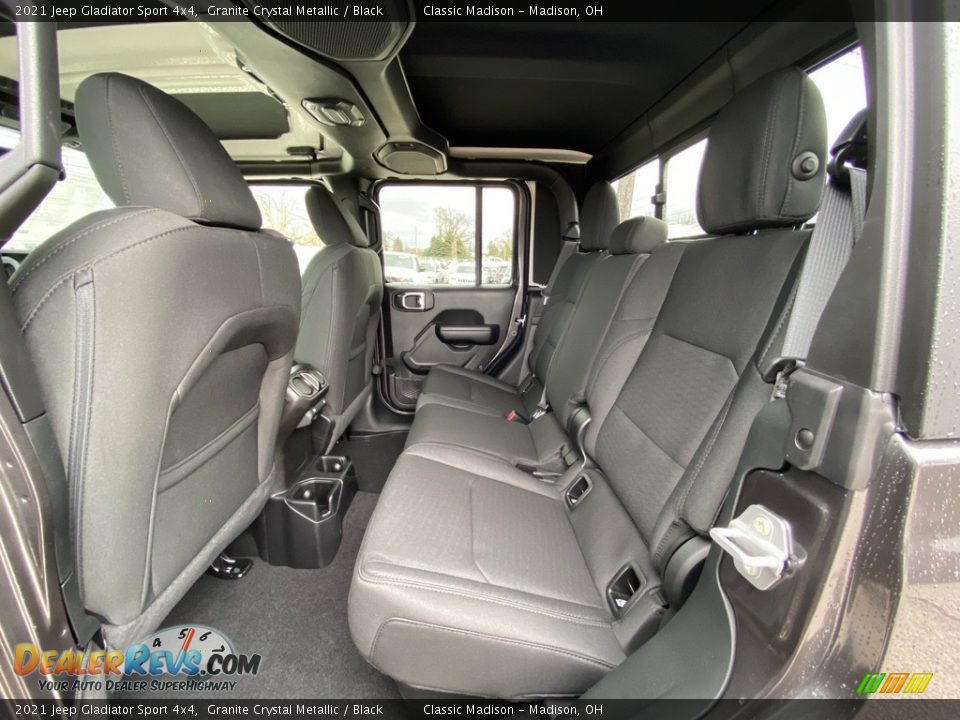 2021 Jeep Gladiator Sport 4x4 Granite Crystal Metallic / Black Photo #3