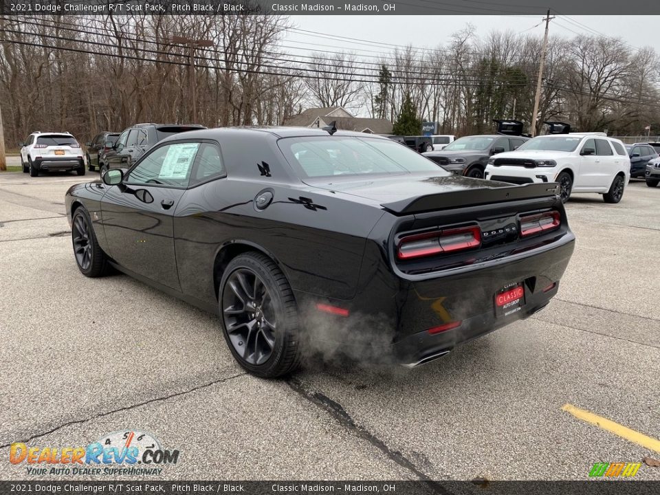 2021 Dodge Challenger R/T Scat Pack Pitch Black / Black Photo #9