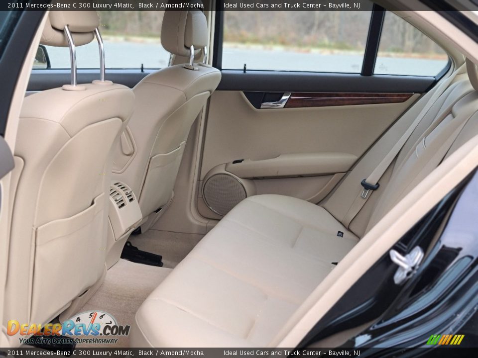 2011 Mercedes-Benz C 300 Luxury 4Matic Black / Almond/Mocha Photo #16