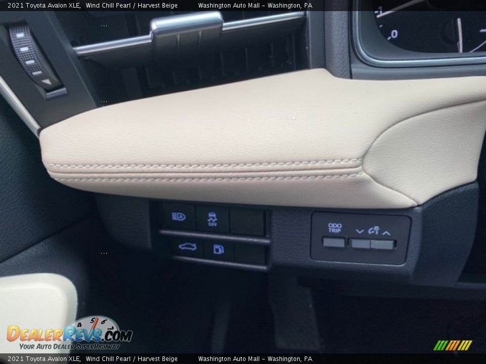 2021 Toyota Avalon XLE Wind Chill Pearl / Harvest Beige Photo #18
