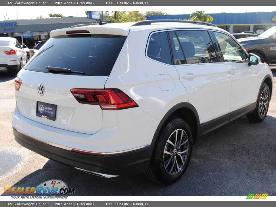 2020 Volkswagen Tiguan SE Pure White / Titan Black Photo #6
