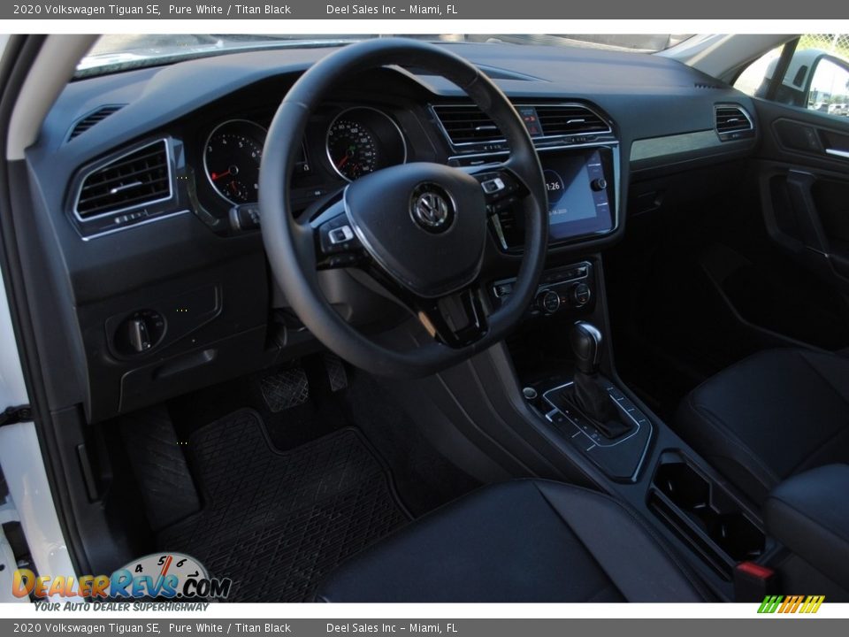 2020 Volkswagen Tiguan SE Pure White / Titan Black Photo #12