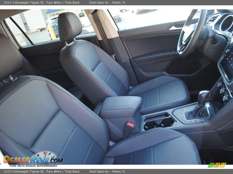 2020 Volkswagen Tiguan SE Pure White / Titan Black Photo #15