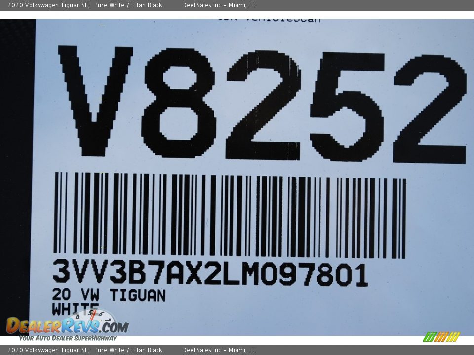 2020 Volkswagen Tiguan SE Pure White / Titan Black Photo #20