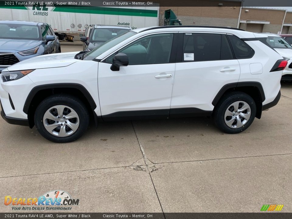 2021 Toyota RAV4 LE AWD Super White / Black Photo #1